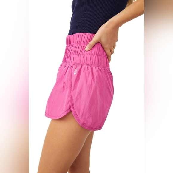 NEW Free People Way Home Short in Vivacious Magenta Size Large - Picture 4 of 10
